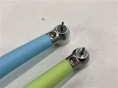 Nyt produkt, farverigt LED-håndstykke i plast